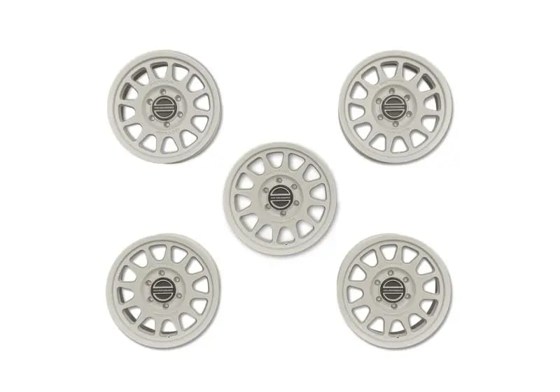 Ford Racing Bronco 17x8.5in Method Wheel & Center Cap - White thumbnail 2