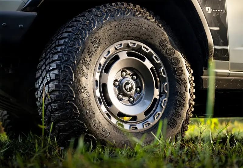Ford Racing 21-23 Bronco Everglades Wheel Kit - Carbonized Gray thumbnail 10