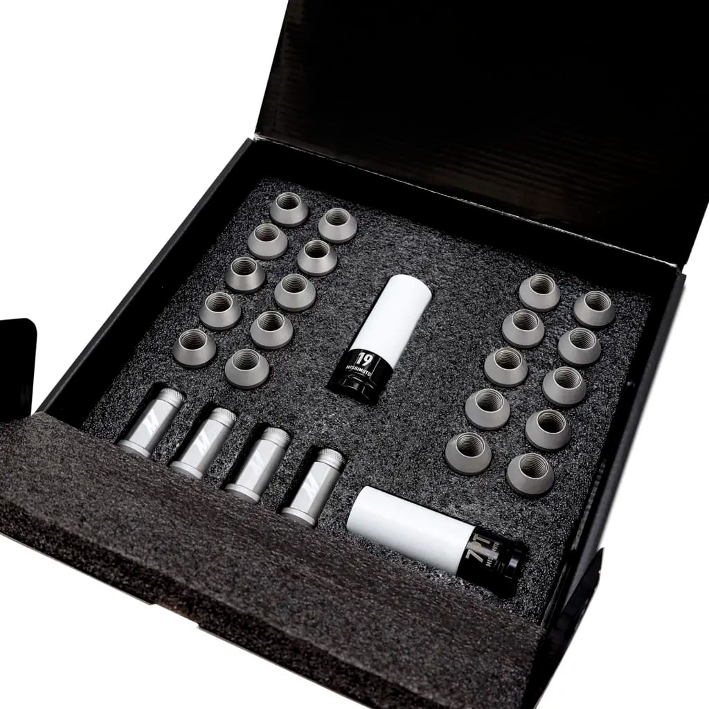 Mishimoto Steel Locking Lug Nuts M14x1.5 24pc Set Silver thumbnail 6